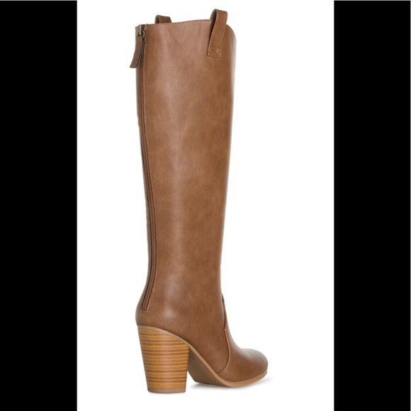 LAST PAIR! 🤠 NWT Shoe Dazzle Faux Leather Boots in Cognac in Size 7 - Picture 10 of 14